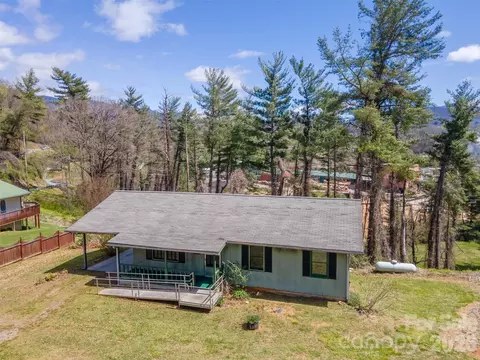 Exterior - 21 Queen St, Sylva, NC 28779 photo 13 of 16