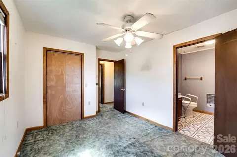 Bedroom - 21 Queen St, Sylva, NC 28779 photo 6 of 6