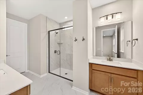 Bath - 606 Webster Ln, Cramerton, NC 28032 photo 1 of 2