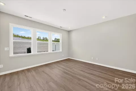 Living - 604 Webster Ln, Cramerton, NC 28032 photo 5 of 7