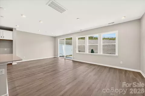 Living - 604 Webster Ln, Cramerton, NC 28032 photo 4 of 7