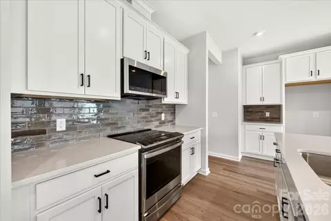 Kitchen - 604 Webster Ln, Cramerton, NC 28032 photo 3 of 4
