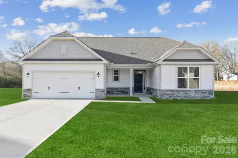 3511 Oasis Dr, Monroe, NC 28112