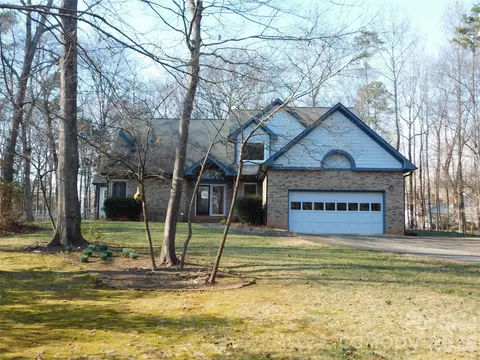 5314 Brookwood Ct, Waxhaw, NC 28173