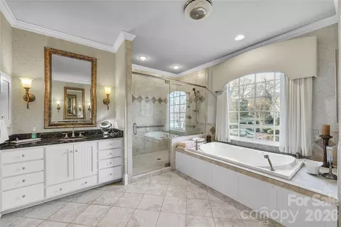 Bath - 8 N Road Cir, Salisbury, NC 28144 photo 2 of 6