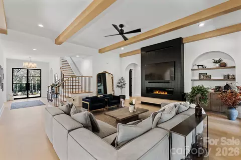 Living - 20320 Havenview Dr, Cornelius, NC 28031 photo 2 of 3