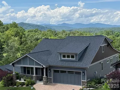 19 Craftsman Overlook Rdg, Arden, NC 28704