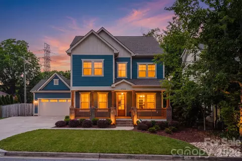 2852 Dorchester Pl, Charlotte, NC 28209