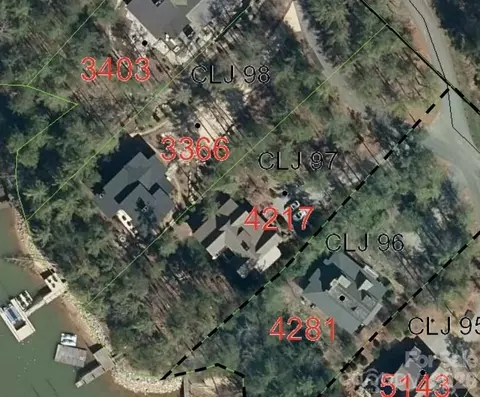 1230 Dragging Canoe Trl, Nebo, NC 28761