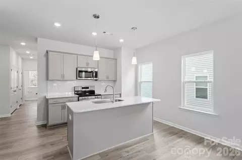 5861 Tuckaseegee 03 Rd #03, Charlotte, NC 28208