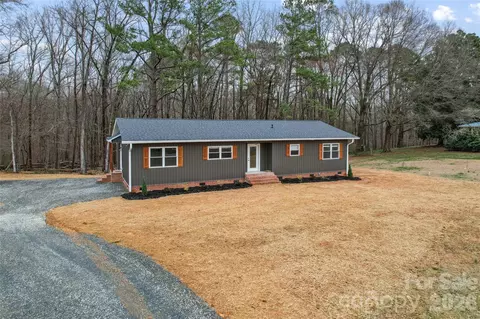 22055 Oakwood Rd, Albemarle, NC 28001