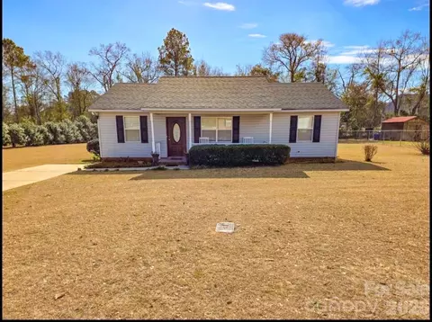 3313 Annie St, Dalzell, SC 29040