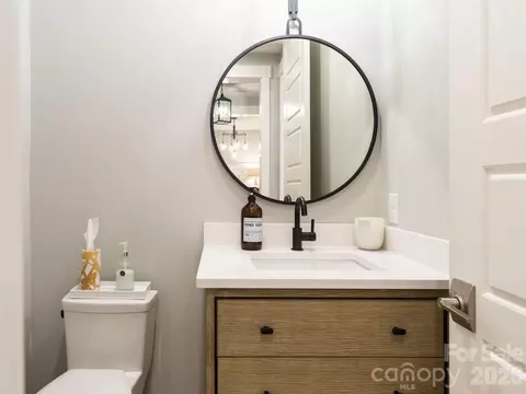 Bath - 110 Willow View Loop, Davidson, NC 28036 photo 3 of 3