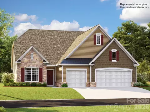 1957 Bentwind Rd, Lancaster, SC 29720