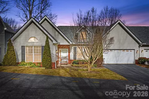 103 Trumpet Ln, Asheville, NC 28803