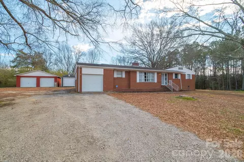 1099 S Potter Rd, Lancaster, SC 29720
