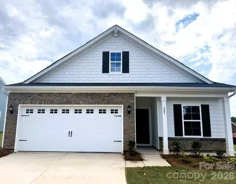 207 Rodeo Dr, Shelby, NC 28150