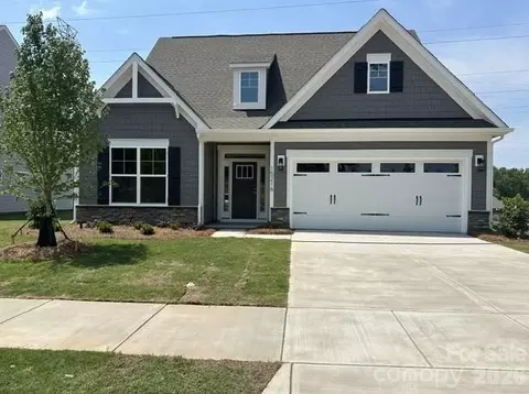 15216 First Broad Dr, Huntersville, NC 28078