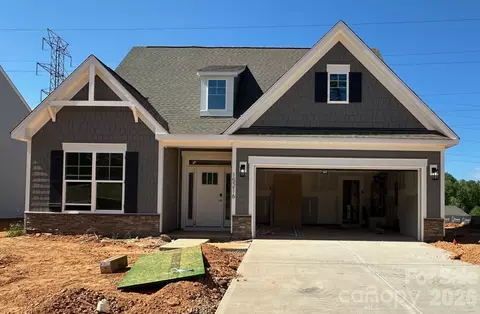 15216 First Broad Dr, Huntersville, NC 28078