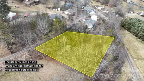 Kuykendall Lane, Canton, NC 28716