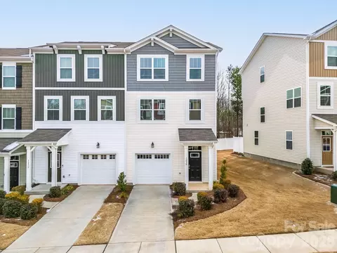 1230 Keydet 31 Dr #31, Charlotte, NC 28216
