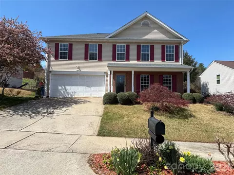 1968 8th Street Se Ln SE, Hickory, NC 28602