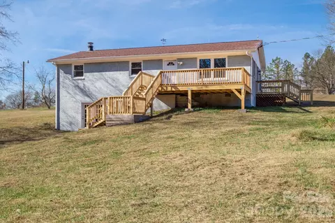 5595 Rockford Dr, Trinity, NC 27370 photo 6