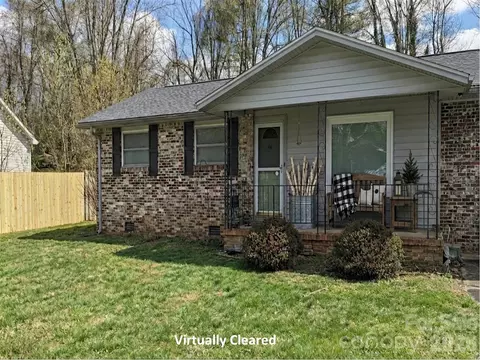 46 Sunny Acres Dr, Etowah, NC 28729