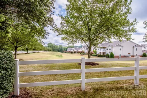 17151 Doe Valley Ct, Cornelius, NC 28031 photo 24