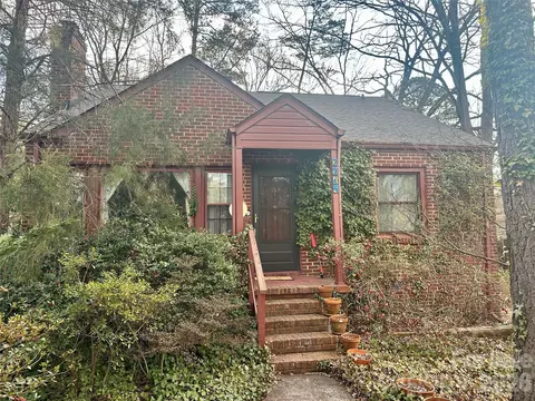 2214 Chatham Ave, Charlotte, NC 28205