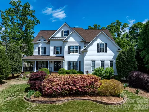1201 Toteros Dr, Waxhaw, NC 28173