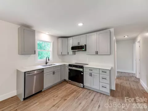 Kitchen - 5404 Hope Rd, Vale, NC 28168 photo 2 of 2