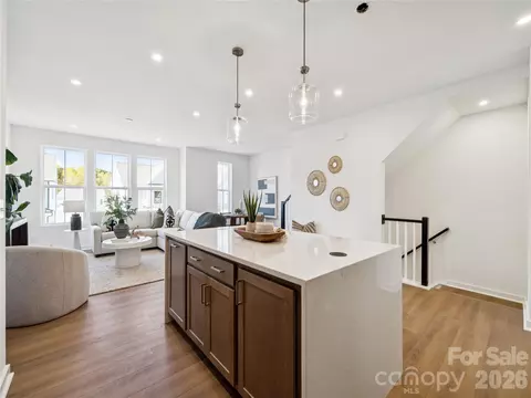 7017 Westrow 110 Ave #110, Charlotte, NC 28278