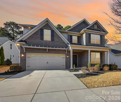 139 Pine Eagle Dr, Rock Hill, SC 29732