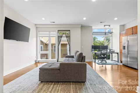 300 Magnolia 202 Ave #202, Charlotte, NC 28203