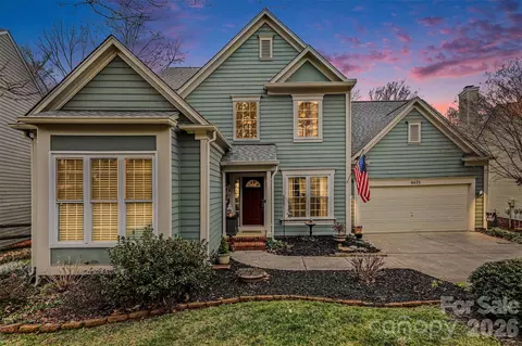 6421 Skyline Dr, Charlotte, NC 28269