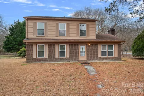 10941 Flat Iron Rd, Charlotte, NC 28226