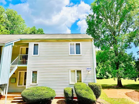 2014 Countrymens 60 Ct #60, Charlotte, NC 28210