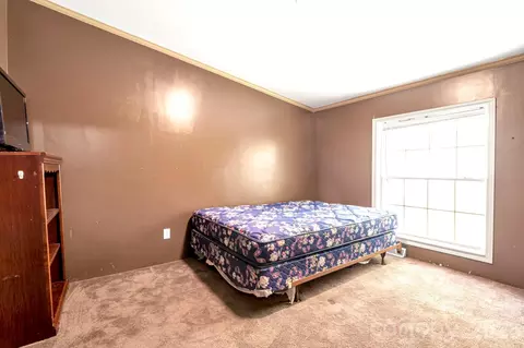 Bedroom - 36 Tyler Cv, Alexander, NC 28701 photo 3 of 4