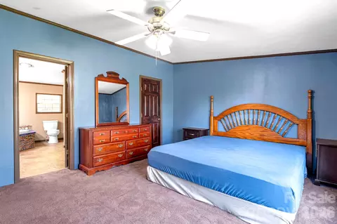 Bedroom - 36 Tyler Cv, Alexander, NC 28701 photo 2 of 4