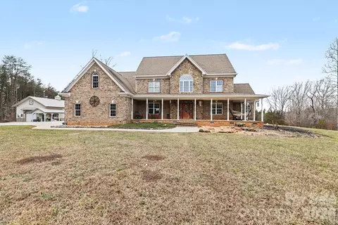 7710 Mcgee Trl, Tobaccoville, NC 27050