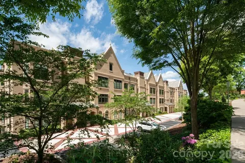 288 Macon 301 Ave #301, Asheville, NC 28804