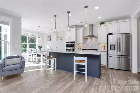 4030 Belle Landing 7 Rd #7, Charlotte, NC 28270