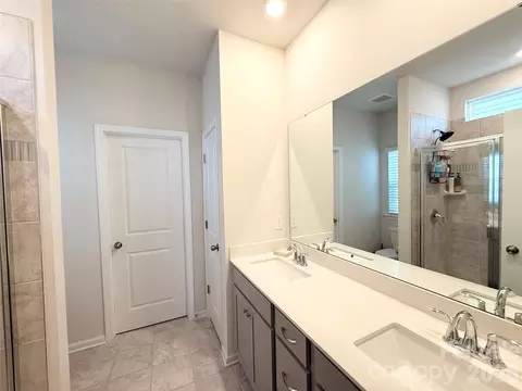 Bath - 6570 Gopher Rd, Lancaster, SC 29720 photo 2 of 3