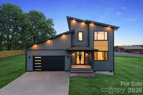 6 Scott Meadows 33 Dr #33, Asheville, NC 28806