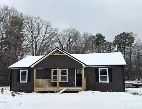 2540 Icard School Rd, Connelly Springs, NC 28612