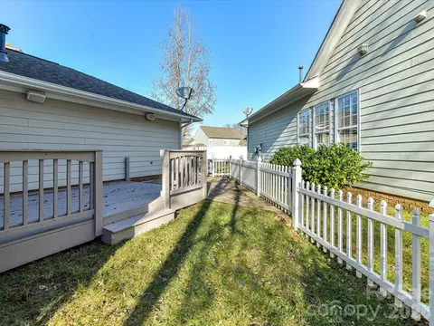 17526 Harbor Walk Dr, Cornelius, NC 28031 photo 33