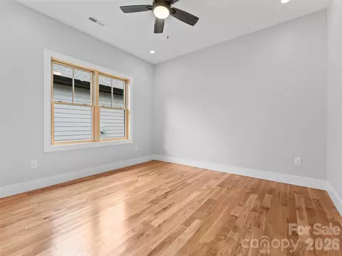 Bedroom - 306 Gallimore Rd, Brevard, NC 28712 photo 2 of 5