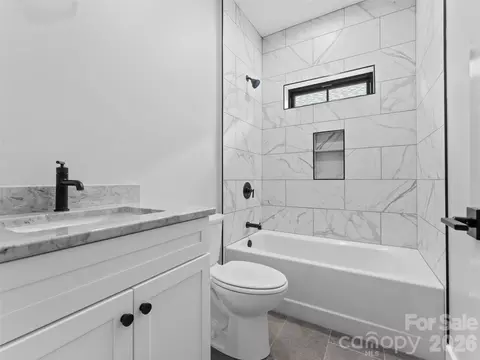 Bath - 306 Gallimore Rd, Brevard, NC 28712 photo 1 of 3