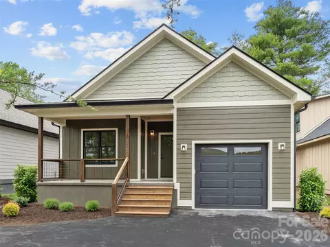 Exterior - 306 Gallimore Rd, Brevard, NC 28712 photo 1 of 6